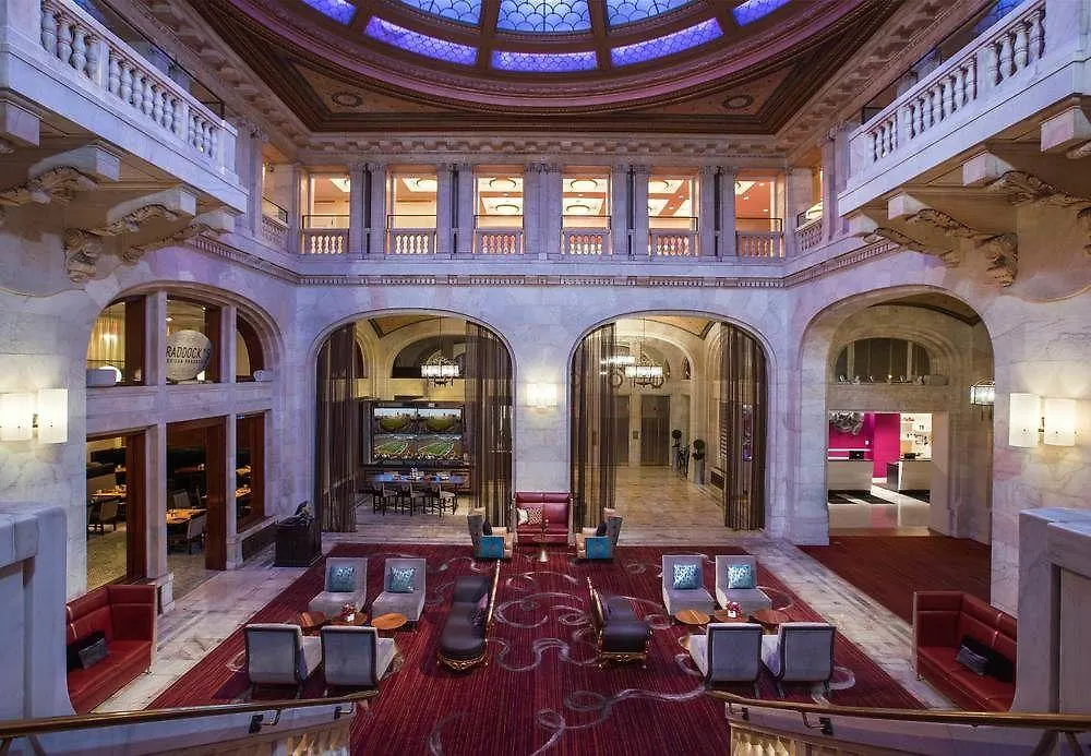 Renaissance Pittsburgh Hotel
